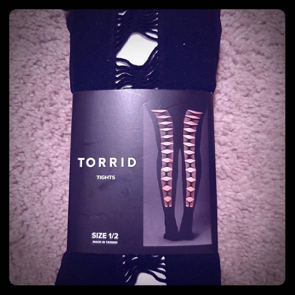 BNWT Torrid Bow Tights